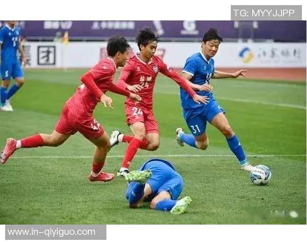 盐城队对阵无锡队首发阵容揭晓无锡队三名职业球员领衔出战 盐城队对阵无锡队首发阵容揭晓无锡队三名职业球员领衔出战