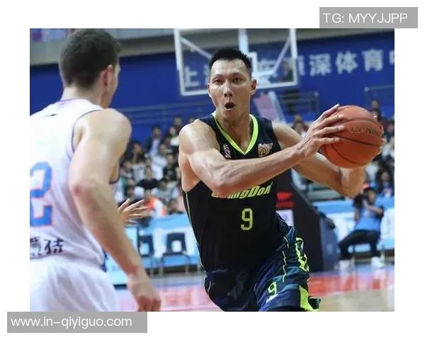 七年前的今天广东男篮球星易建联成功突破CBA万分大关庆祝辉煌成就 七年前的今天广东男篮球星易建联成功突破CBA万分大关庆祝辉煌成就